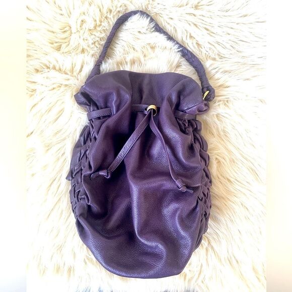 Elliott Lucca large leather bag New w/o tag magnet closet zipper pocket inside - Picture 1 of 11